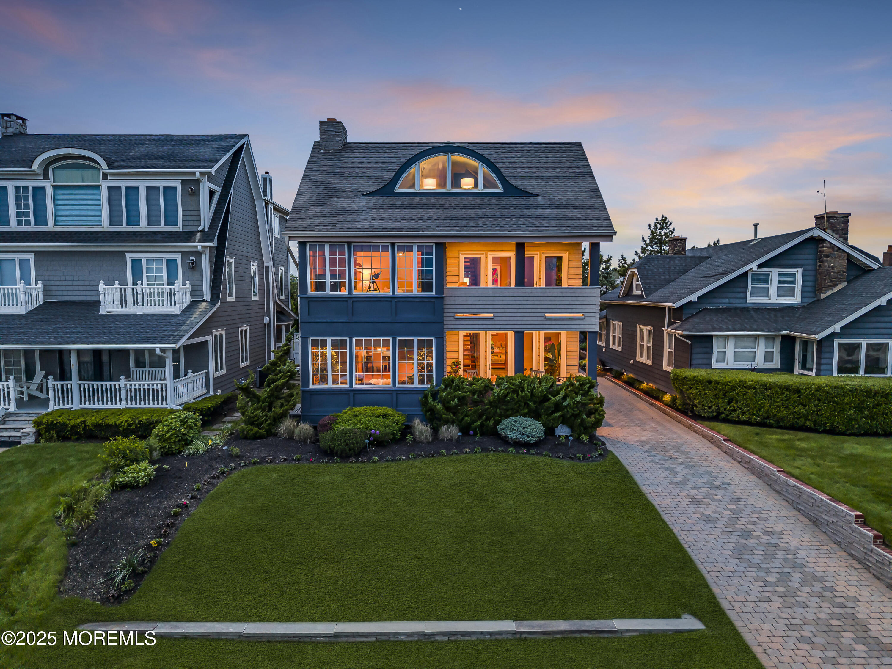 Property Photo:  2009 Ocean Avenue  NJ 07762 
