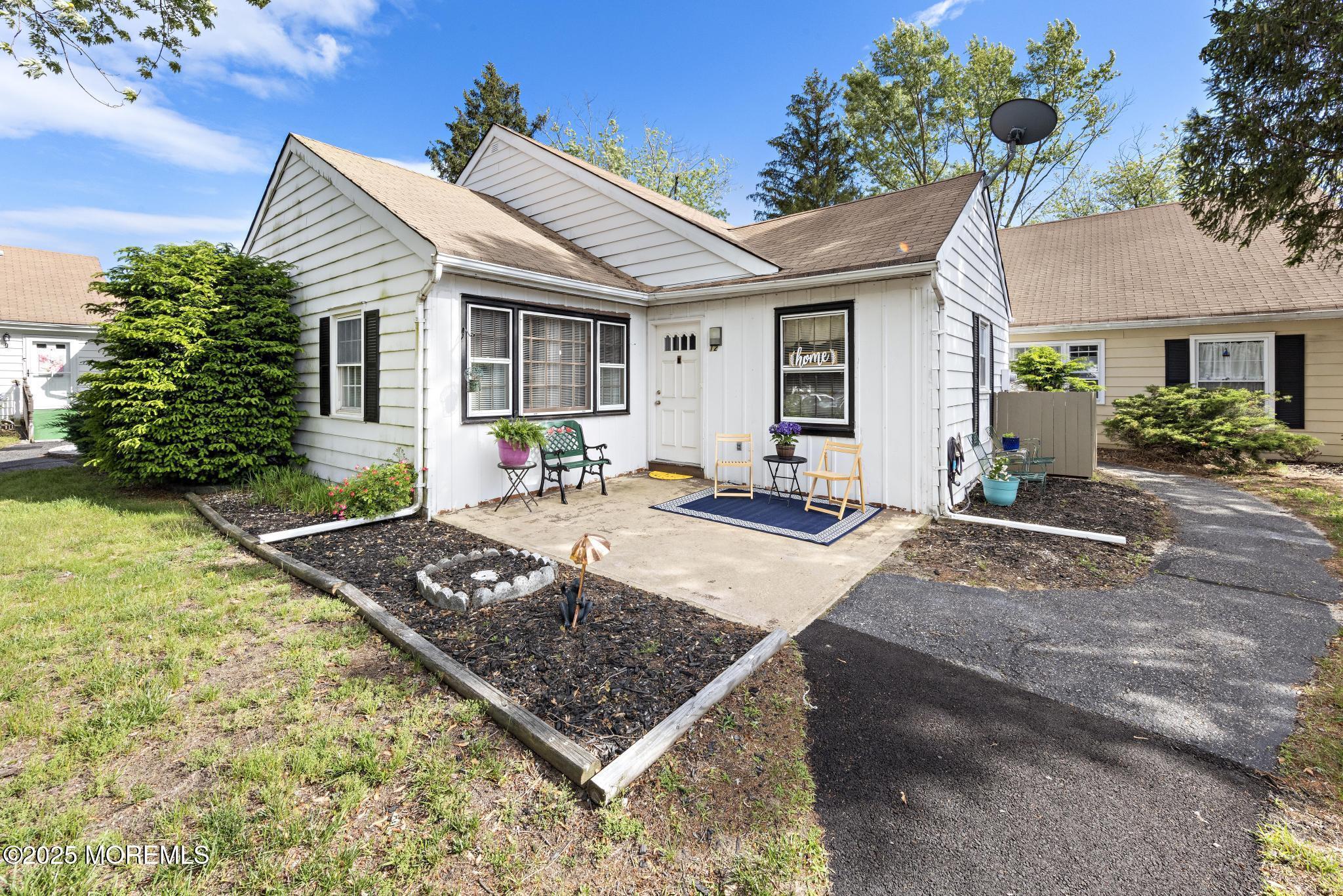 Property Photo:  12 Dover Walk  NJ 08753 
