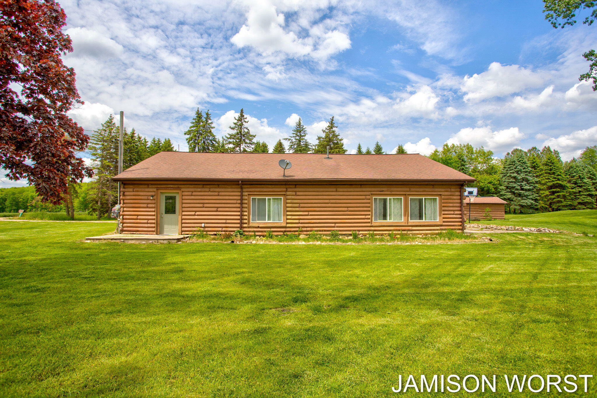Property Photo: 4403 4th Street MI 49316