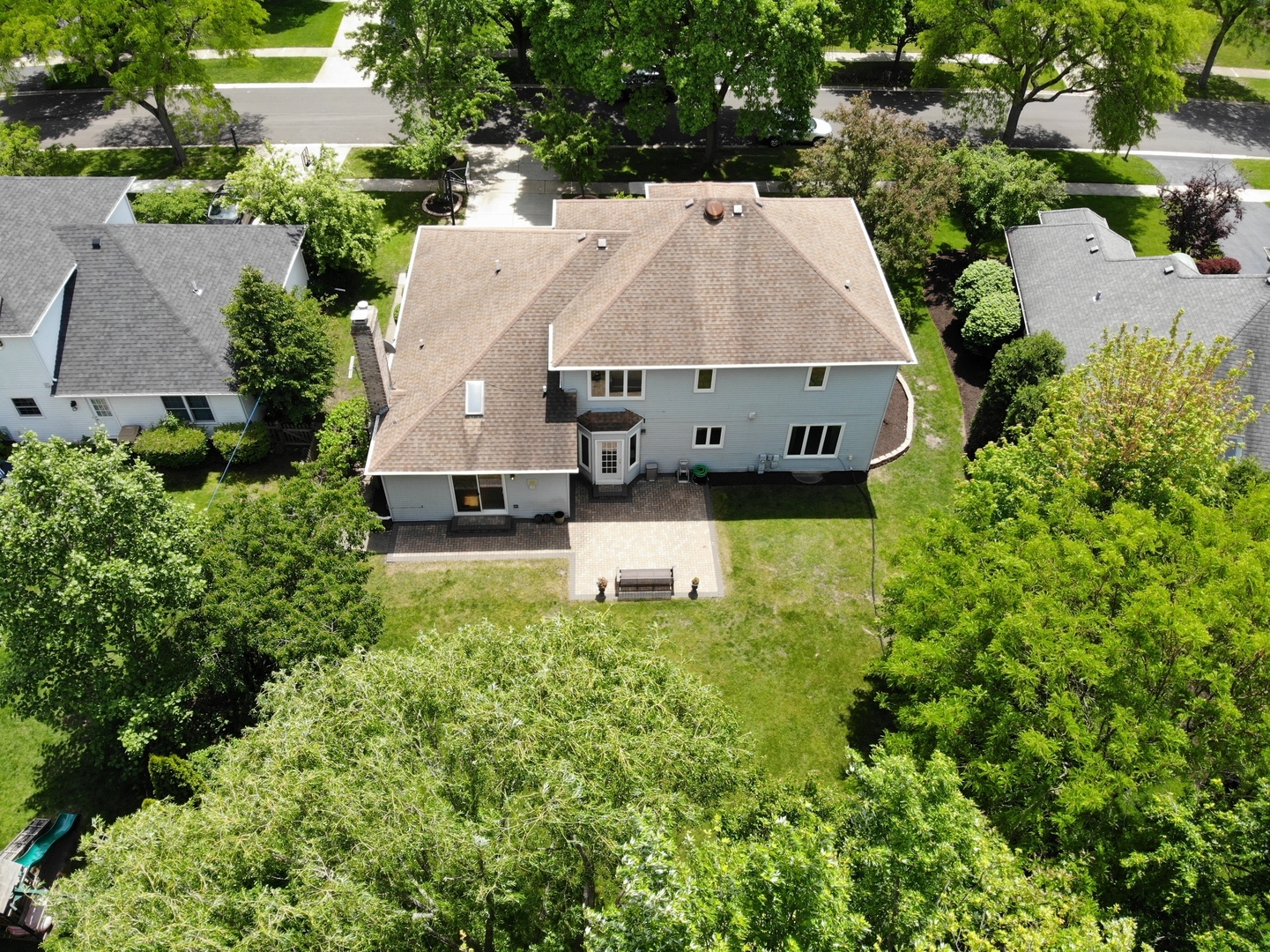 Property Photo: 1463 Lantern Circle IL 60540