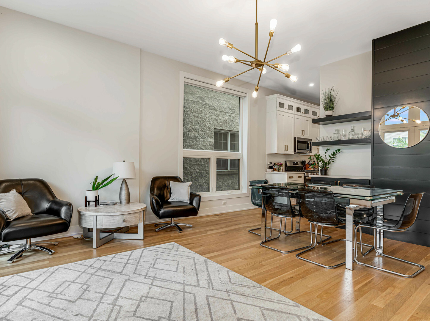 Property Photo:  1707 S Jefferson Street 1  IL 60616 