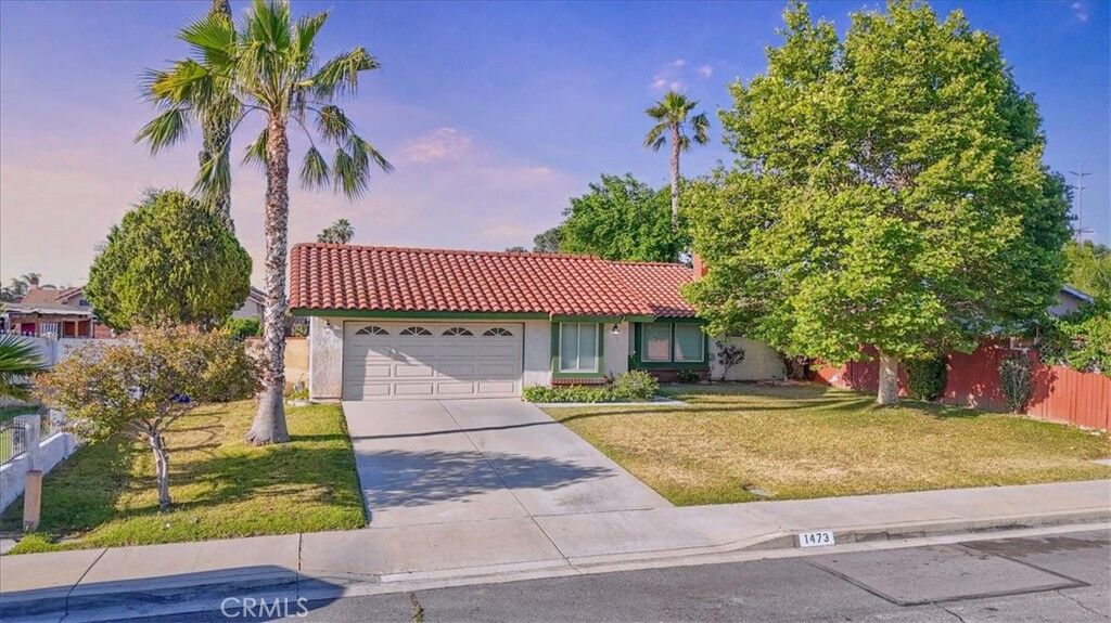 Property Photo: 1473 W James Street CA 92316