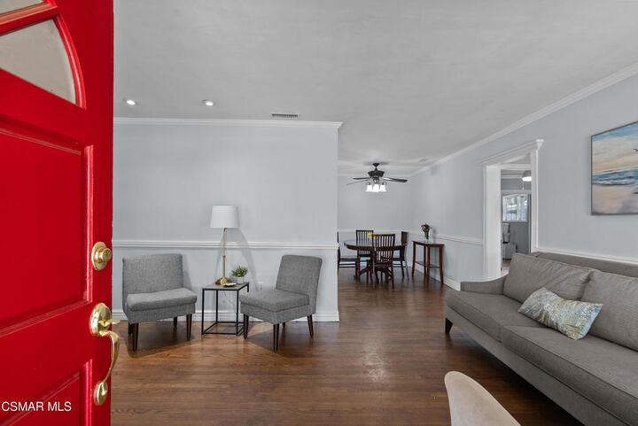 Property Photo: 623 E Fairmount Road CA 91501