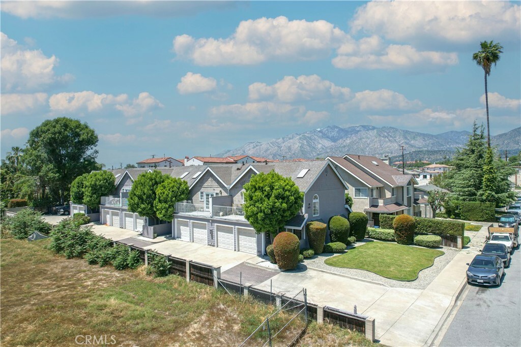 Property Photo: 1835 S Alta Vista Avenue CA 91016