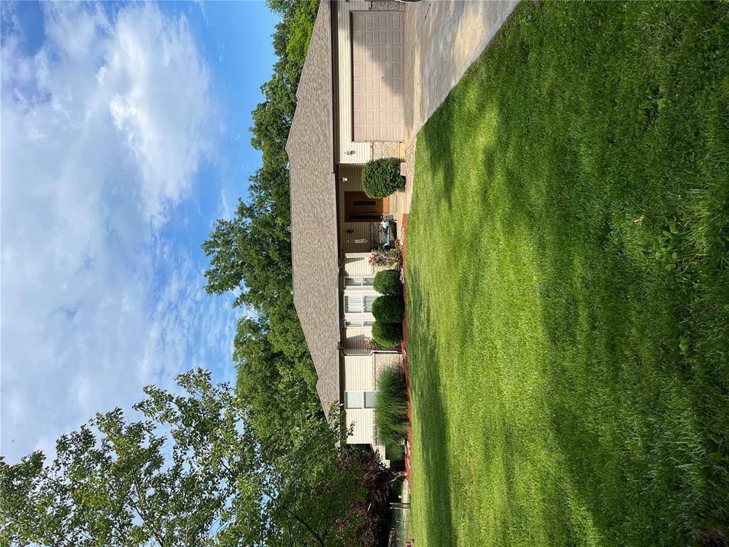 Property Photo: 12 Hillside Court MO 63385