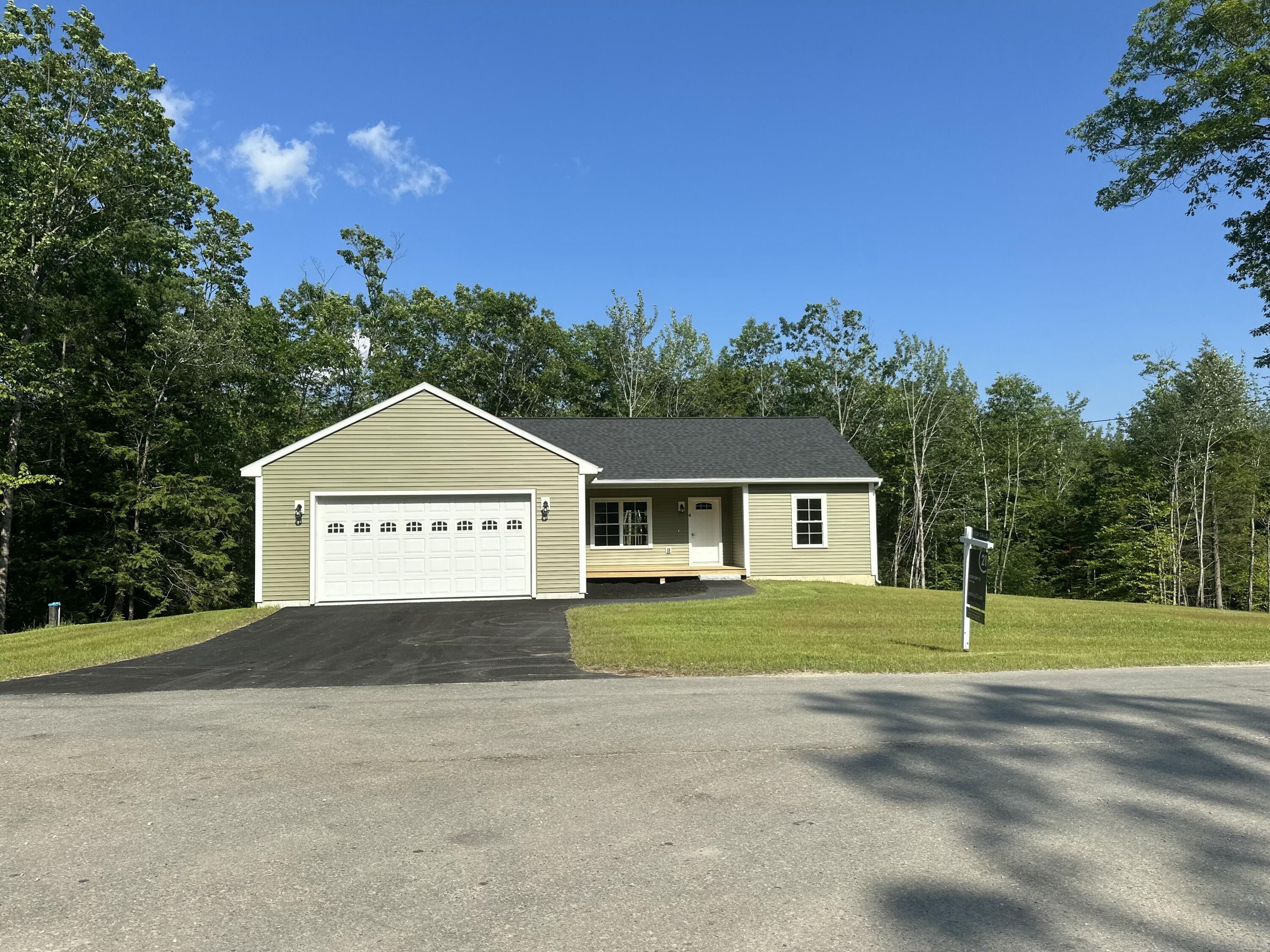 Property Photo:  4 Lochview Drive  ME 04240 