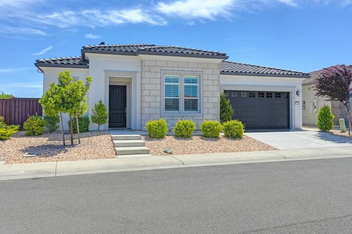 4339 Pacific Wren Way  Folsom CA 95630 photo