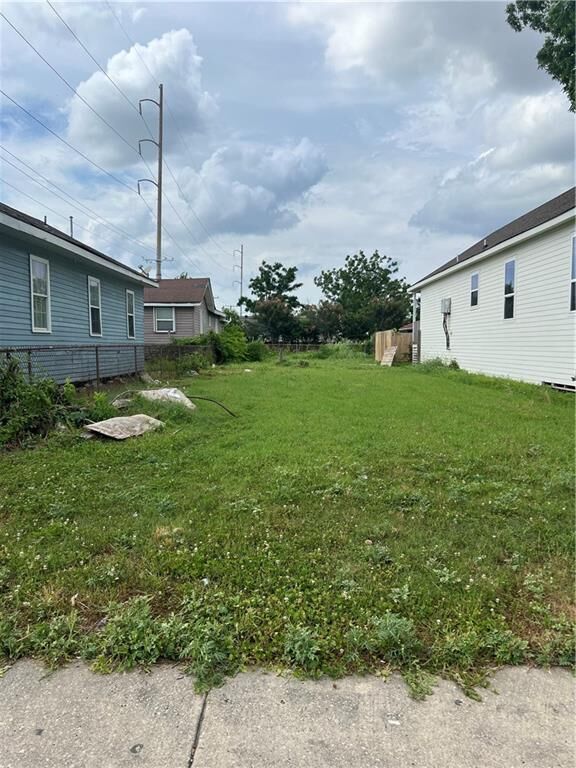 Property Photo: 2005 N Dorgenois Street LA 70119