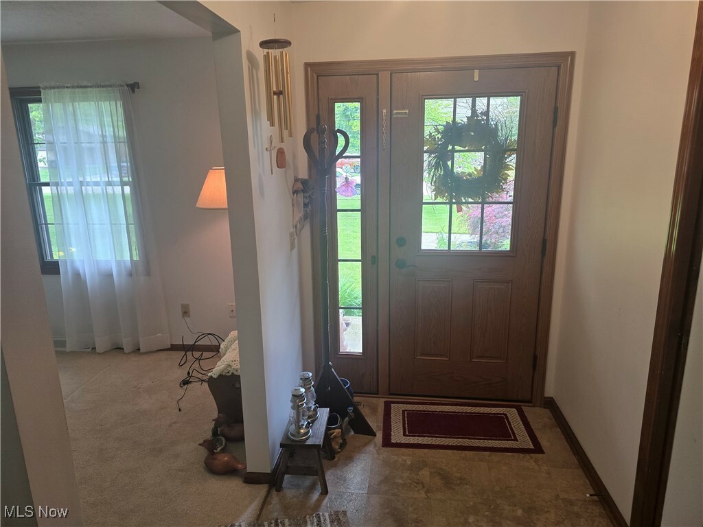 Property Photo: 1055 Royal Drive OH 44001