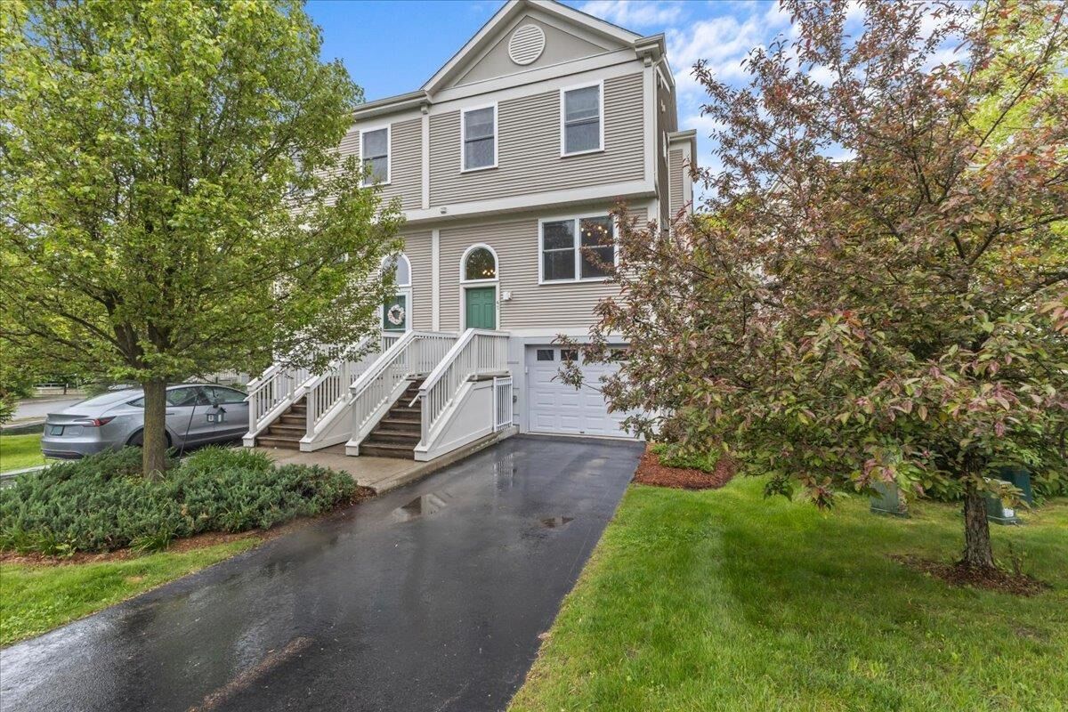 Property Photo: 47 Finch Court VT 05403