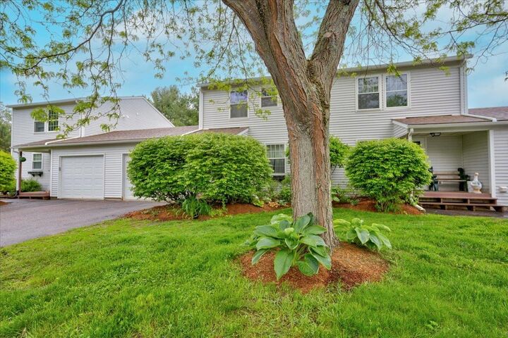 Property Photo: 91 Hollow Creek Drive VT 05446