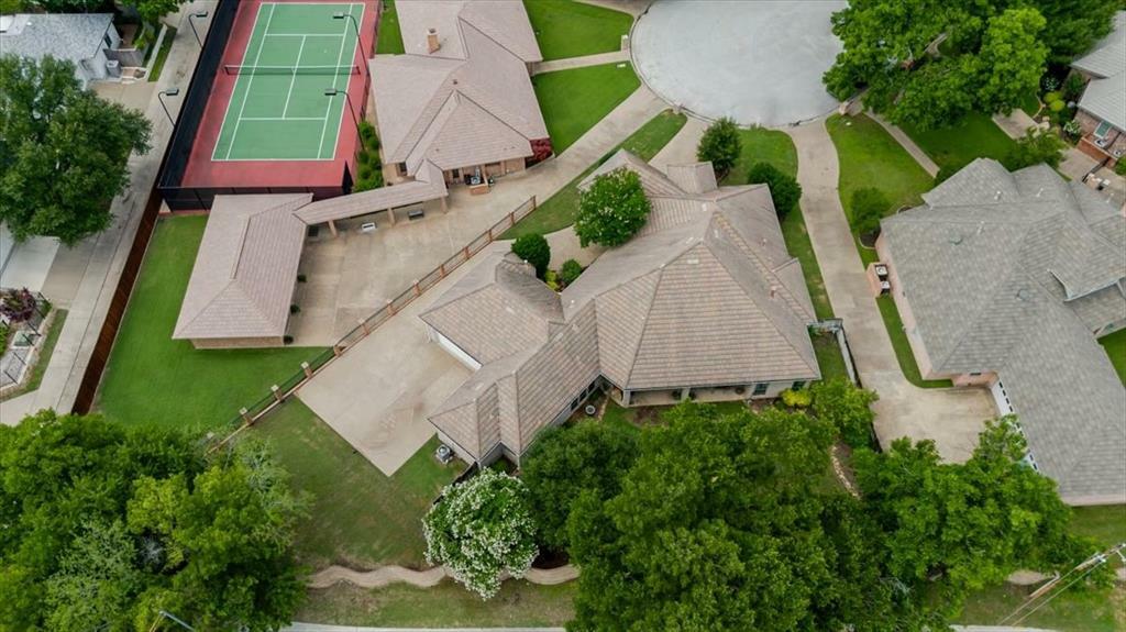 Property Photo: 5133 Sealands Lane TX 76116
