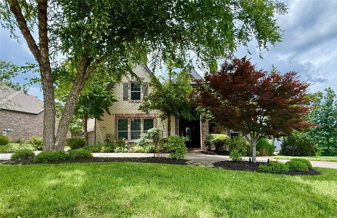 Property Photo: 1000 NW Provence Place AR 72712