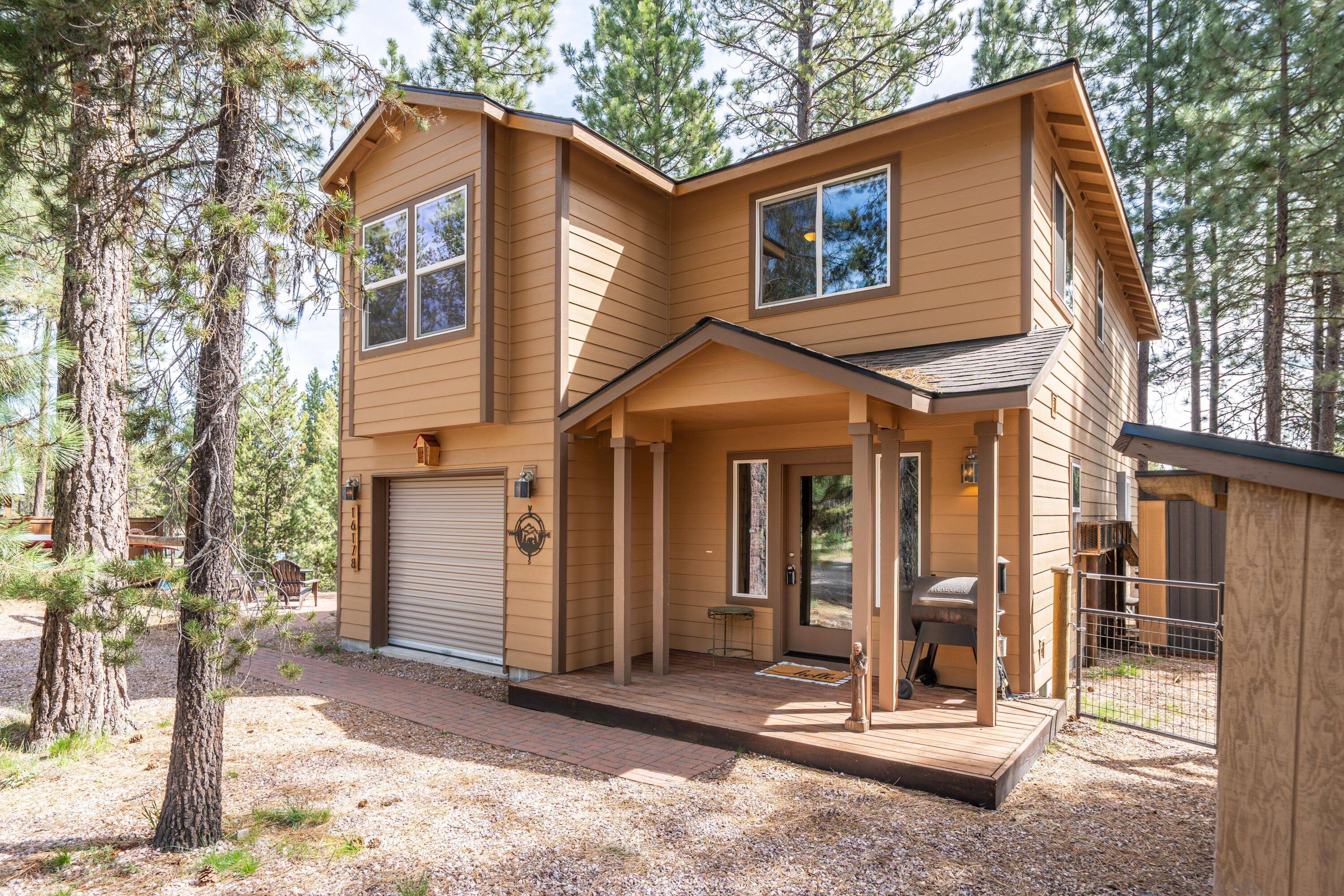 Property Photo: 16178 Mountain Goat Lane OR 97707