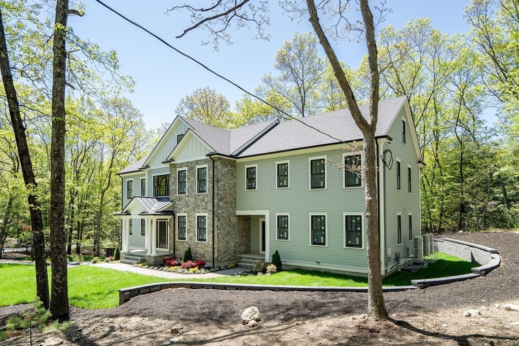 Property Photo: 18 Heritage Dr MA 02420