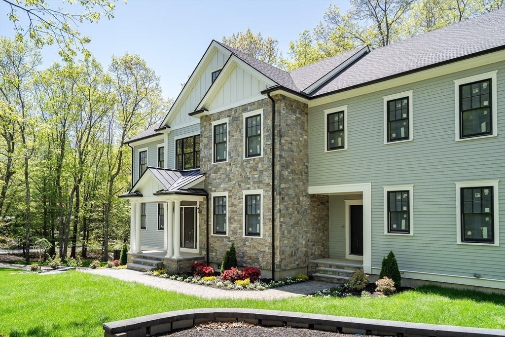 Property Photo: 18 Heritage Dr MA 02420