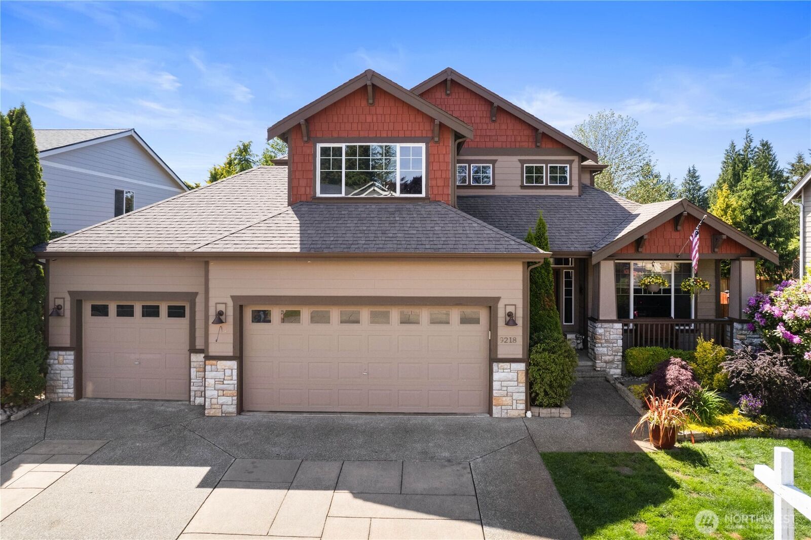 Property Photo:  9218  228th Avenue E  WA 98321 