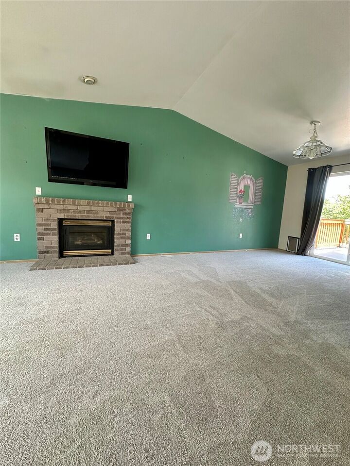 Property Photo:  17012  114th Avenue Ct E  WA 98374