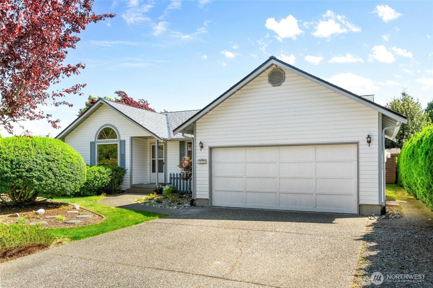 Property Photo: 729 Sauk Mountain Drive WA 98284
