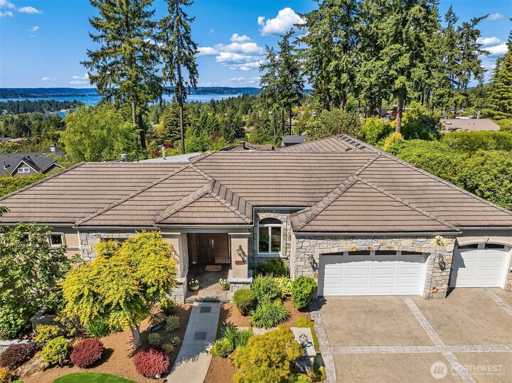 Property Photo:  9234 NE 25th Street  WA 98004 