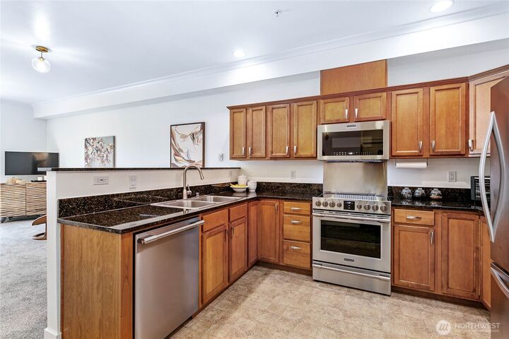 Property Photo: 1015 Railroad Avenue 405 WA 98225