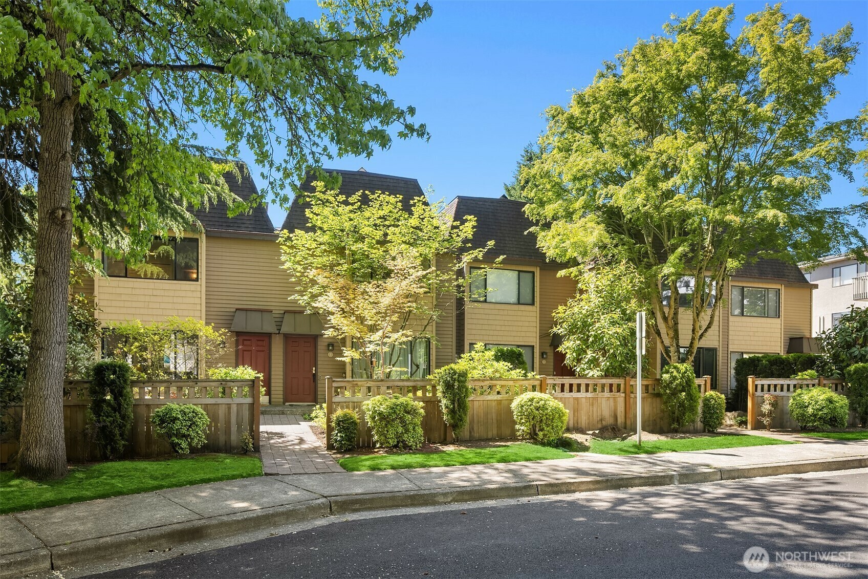 Property Photo: 379 100th Avenue NE A WA 98004