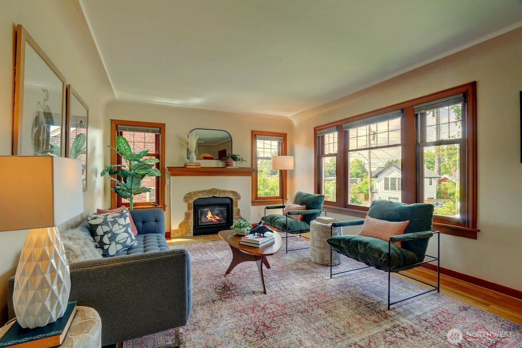Property Photo: 511 NE 91st Street WA 98115