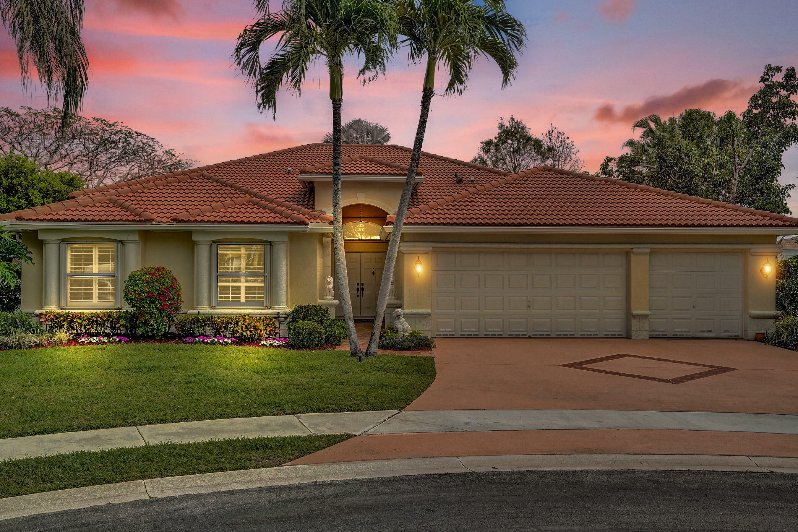 Property Photo: 5321 Indianwood Village Lane FL 33463
