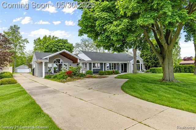 Property Photo: 23722 E River Road MI 48138