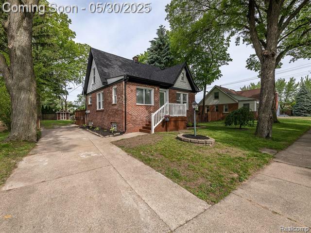 3914 Grindley Park Street  Dearborn Heights MI 48125 photo