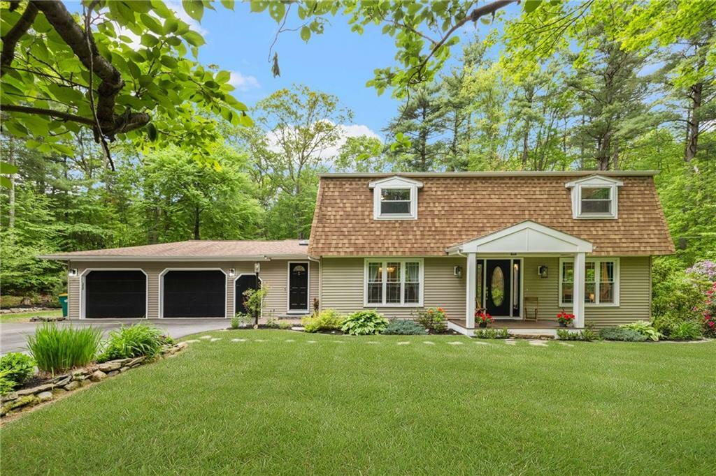 12 Robin Vale Drive  Glocester RI 02857 photo
