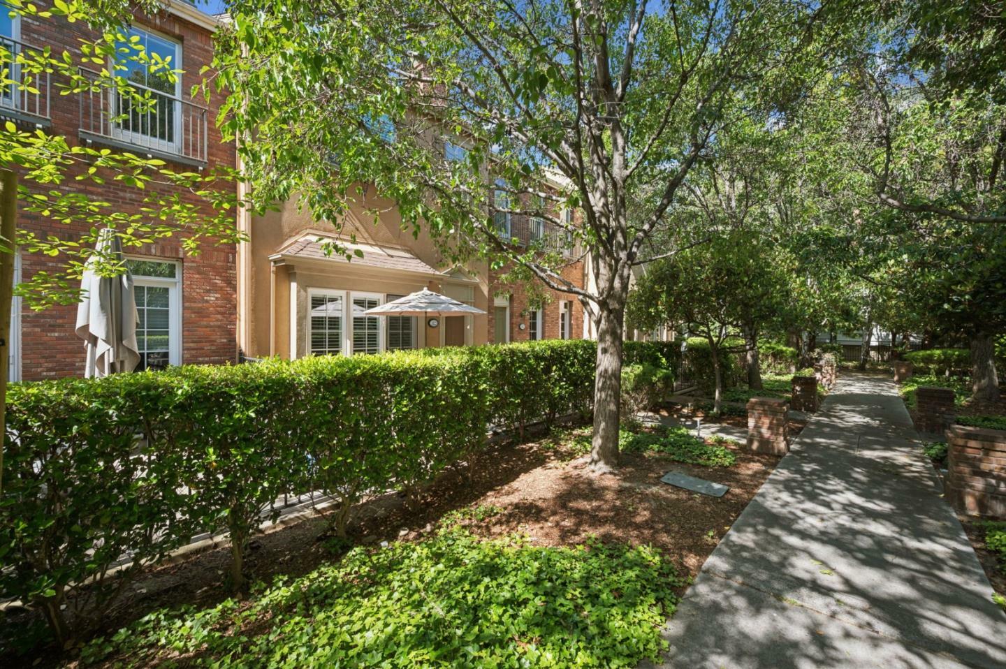 Property Photo: 853 Georgetown Place CA 95126