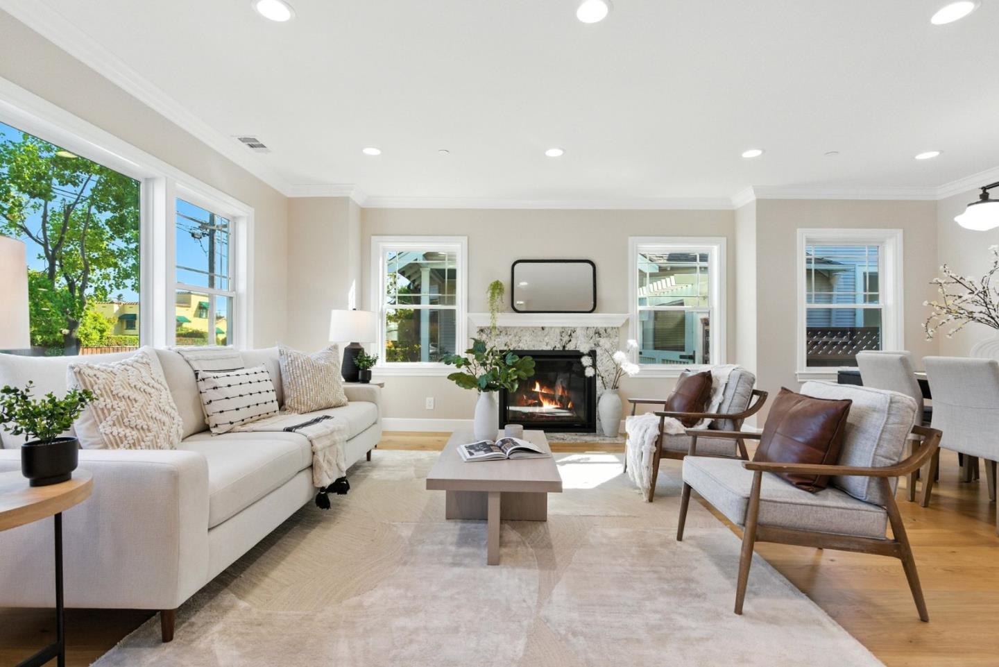 Property Photo:  30 16th Avenue  CA 94402 