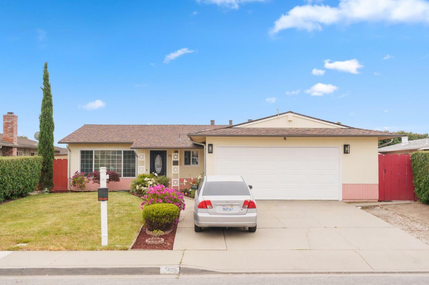 Property Photo:  556 Los Coches Avenue  CA 93906 