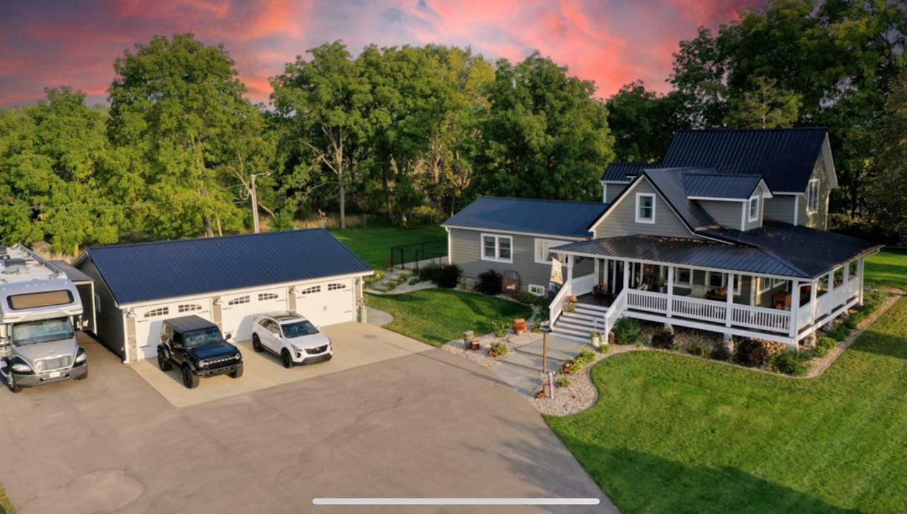 Property Photo: 76 Hillside Road WI 53534
