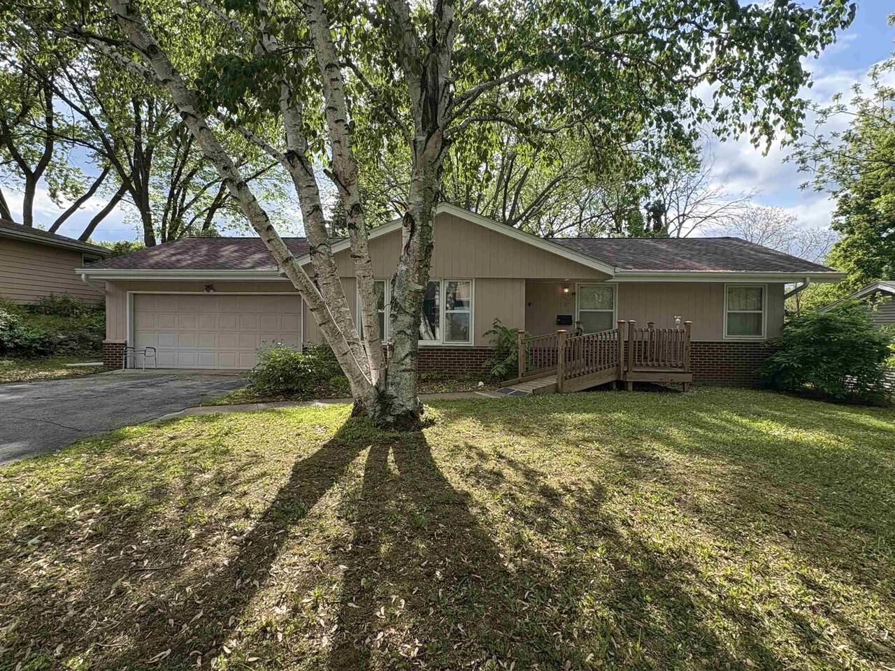 Property Photo: 4506 Northview Drive WI 53704