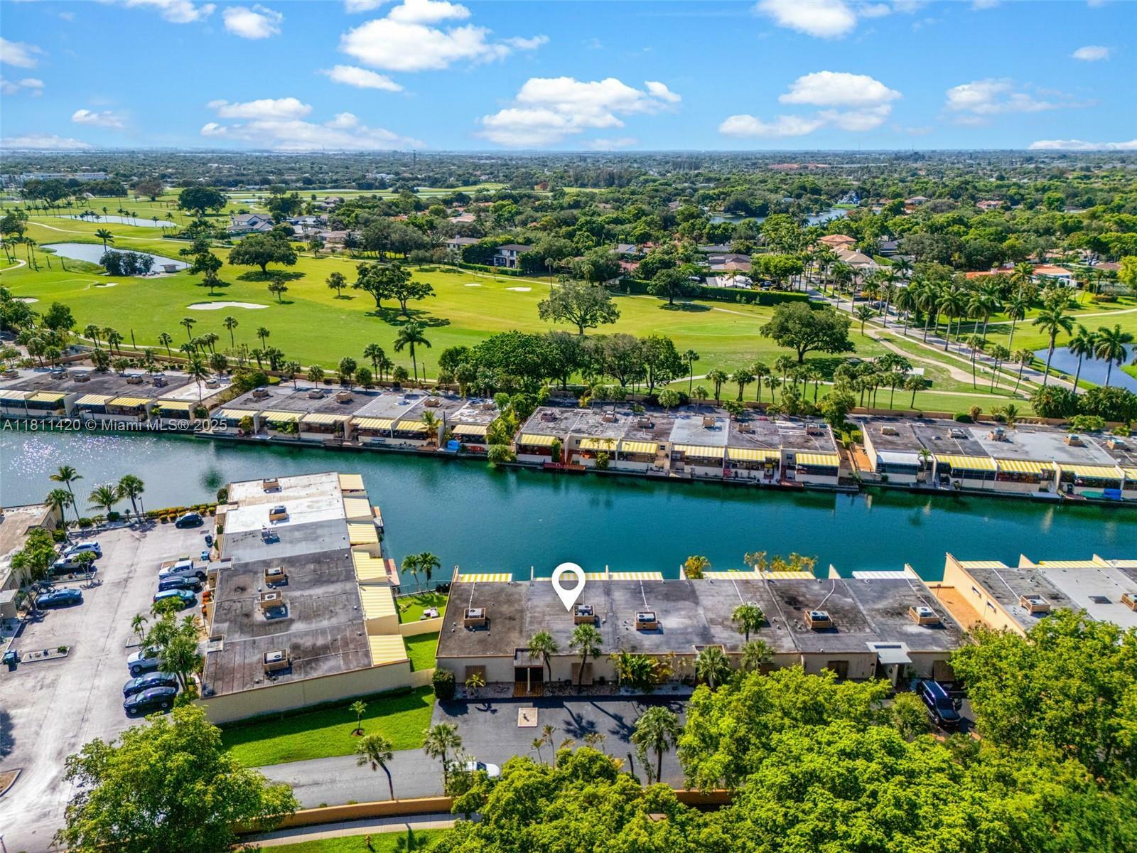 Property Photo: 15504 Sharpecroft Dr FL 33014