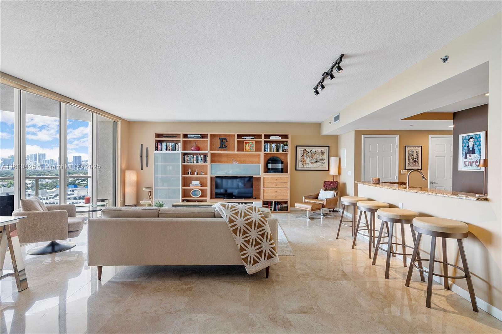 Property Photo: 1819 SE 17th St 1501 FL 33316