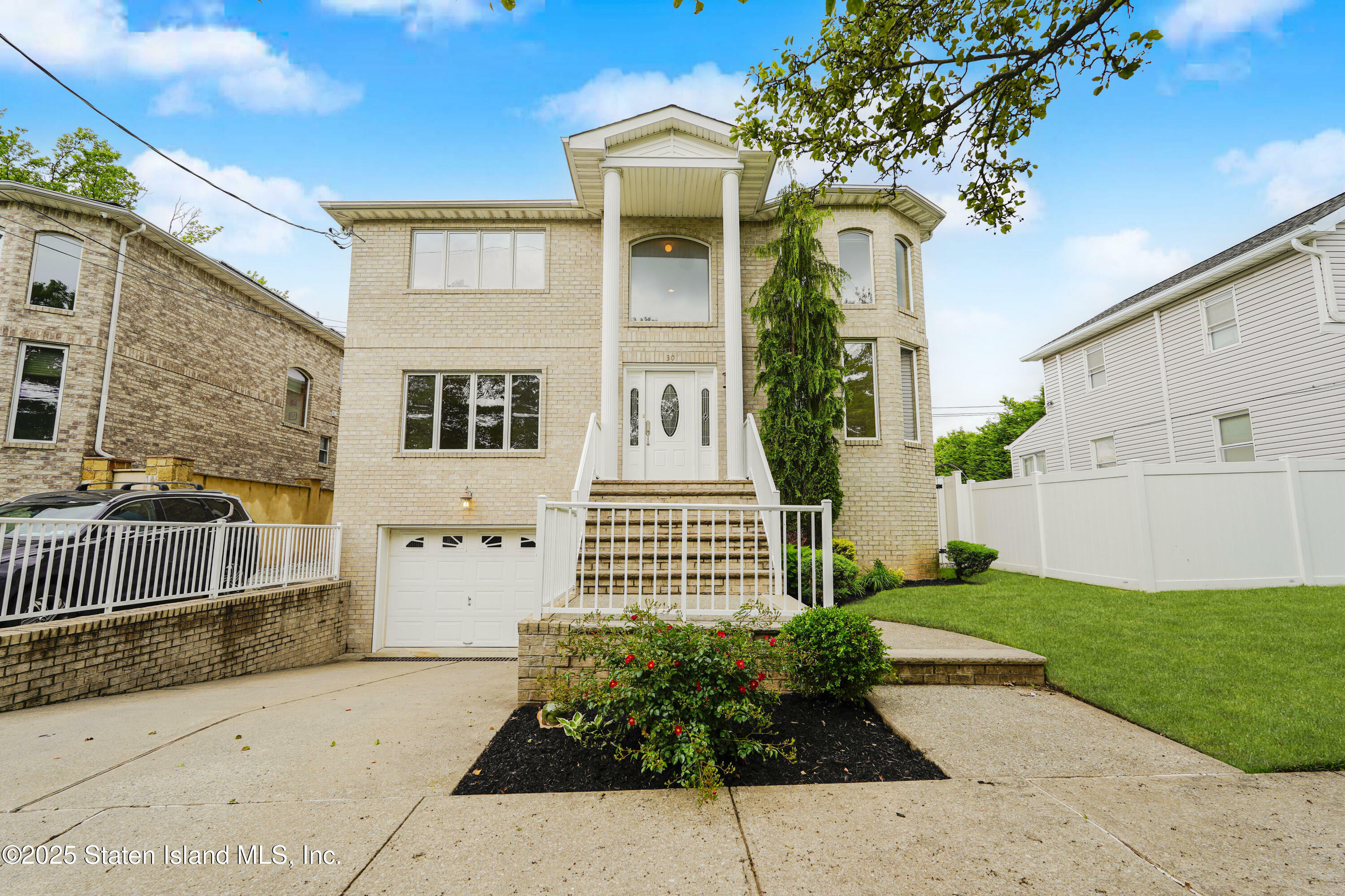 Property Photo: 30 Carlton Court NY 10312