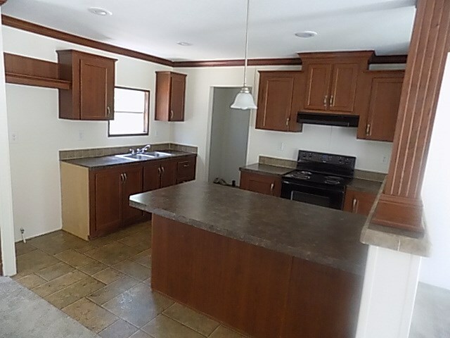 Property Photo: 218 Little Oak Court AL 36303