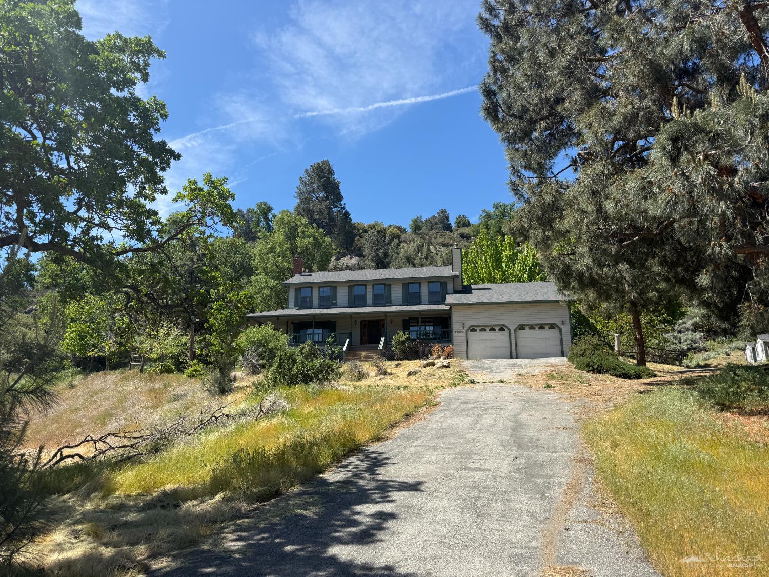 Property Photo: 22600 Sunrise Court CA 93561