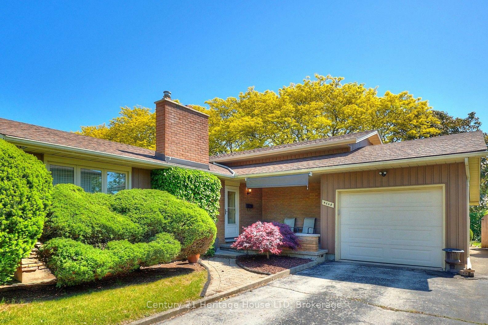 Photo de la propriété: 4668 Pinedale Drive ON L2E 6M8