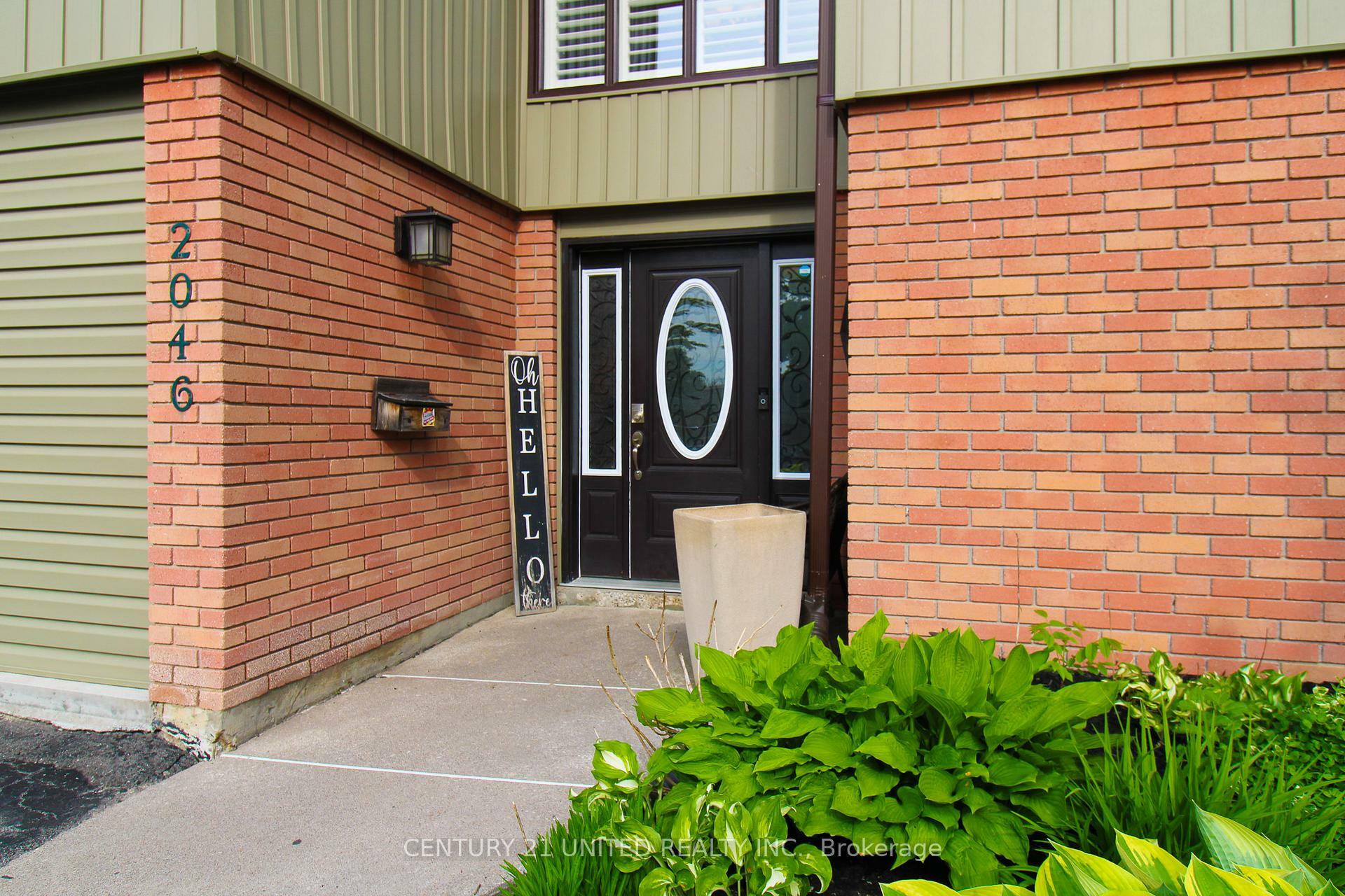 Photo de la propriété: 2046 Meadowview Road ON K9L 1S4