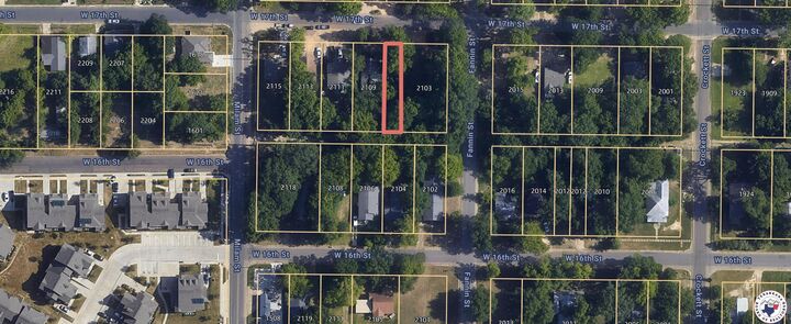 Property Photo:  2107 W 17th  TX 75501 