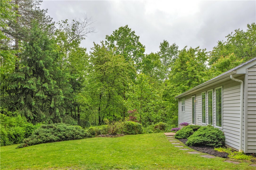 Property Photo: 1860 Washington Rd PA 15613