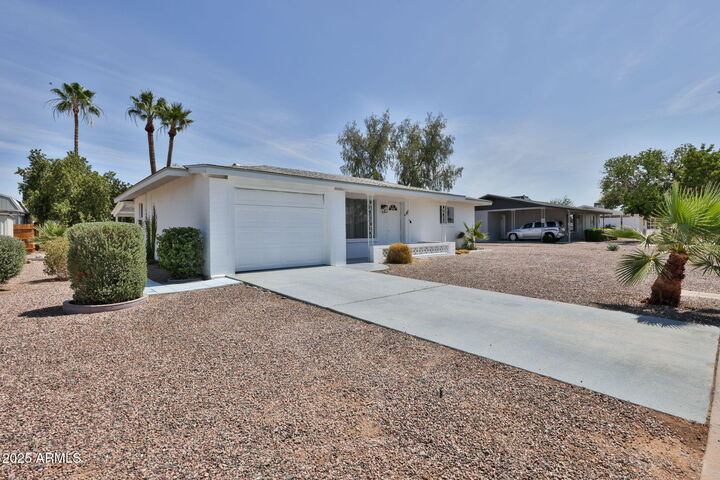 Property Photo: 5510 E Dallas Street AZ 85205