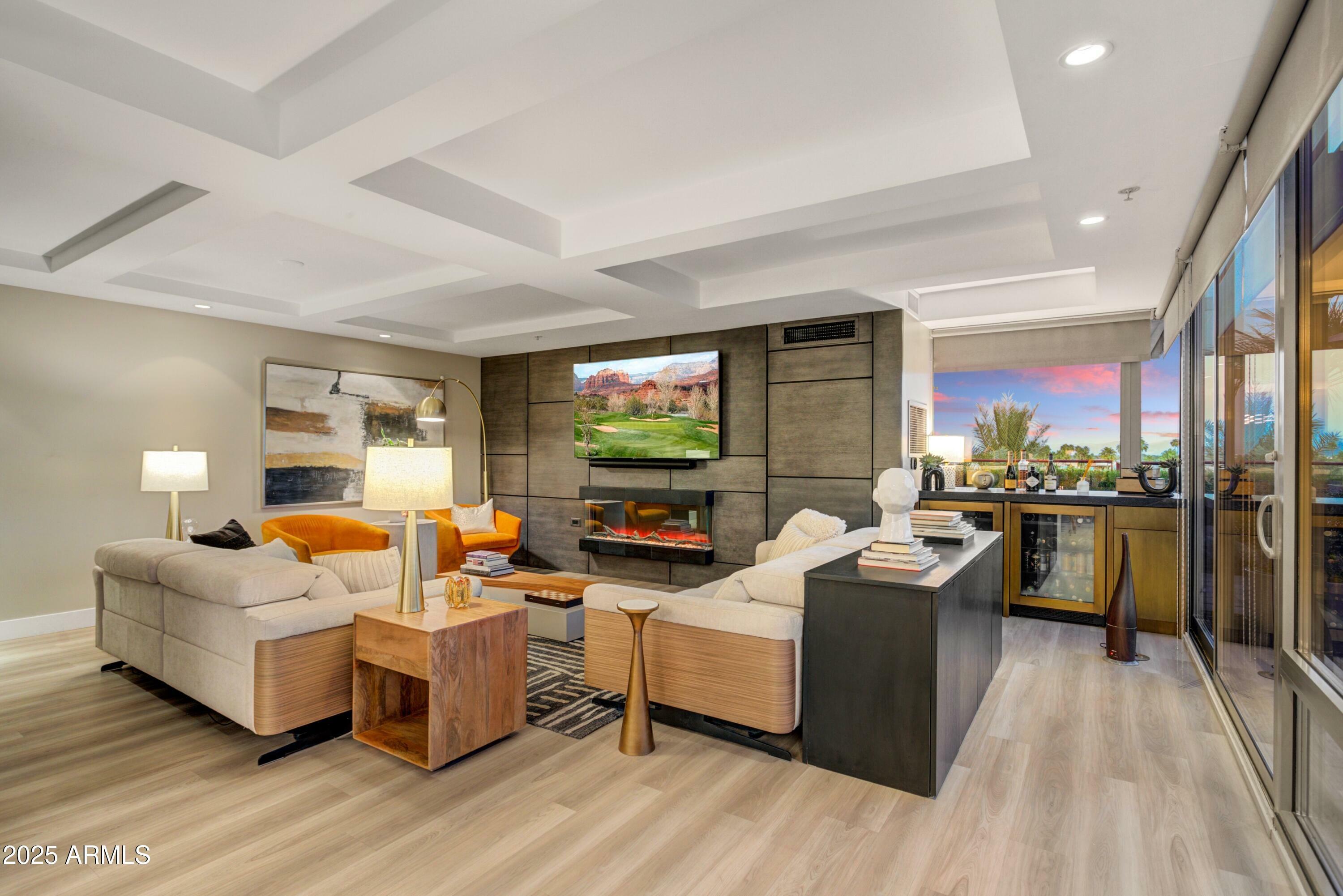 Property Photo: 7167 E Rancho Vista Drive 5001 AZ 85251