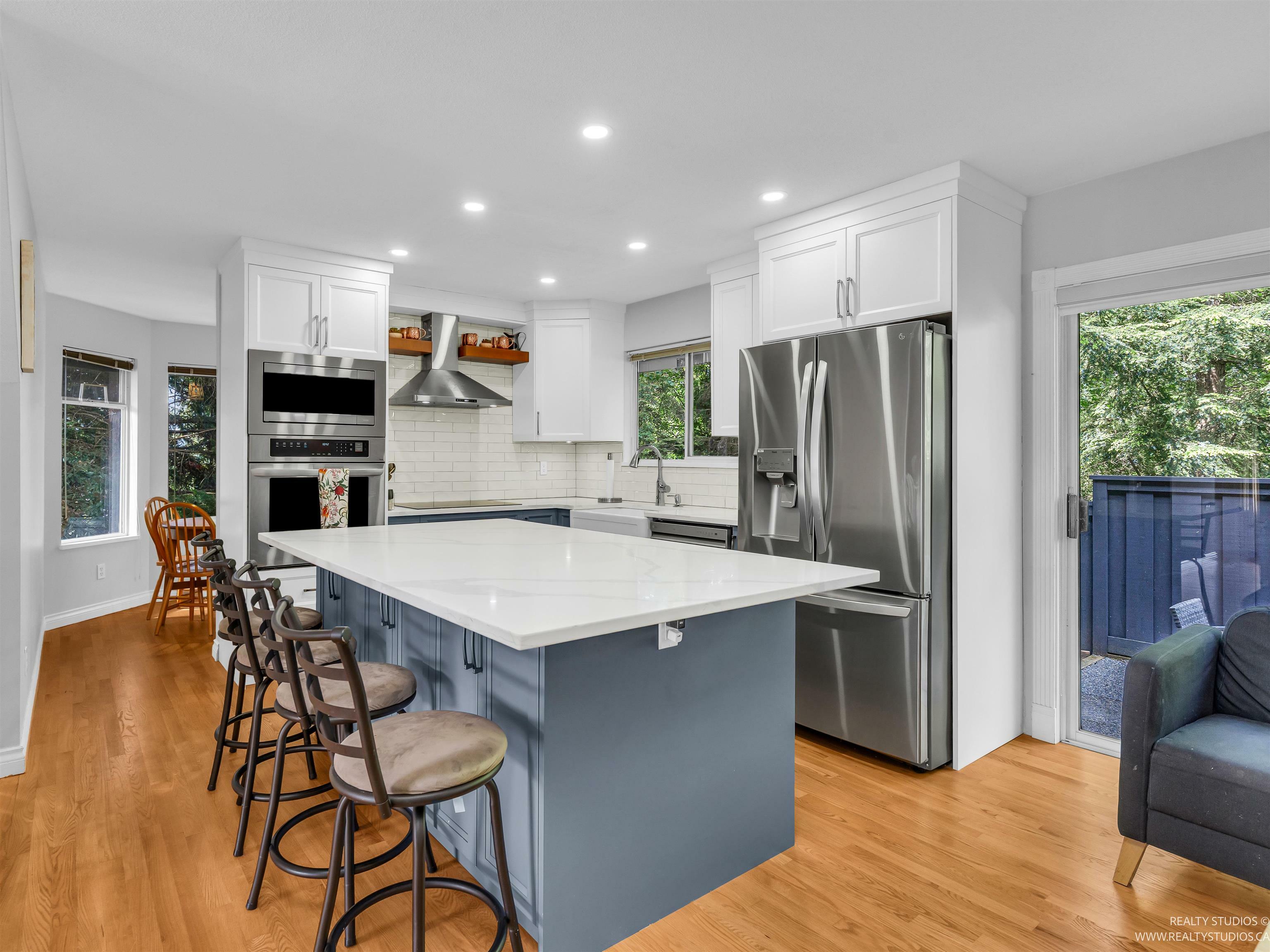 Property Photo: 2998 Robson Drive 120 BC V3E 2X6