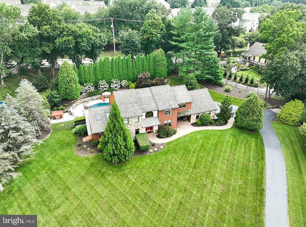 4 Watercroft Circle  Downingtown PA 19335 photo