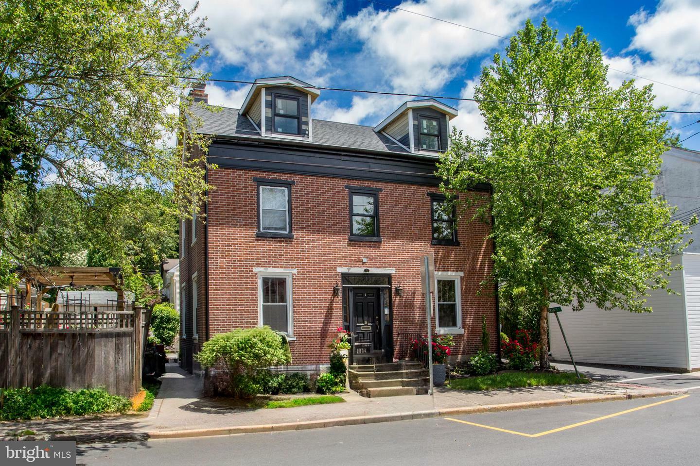72 N Franklin Street A  Lambertville NJ 08530 photo
